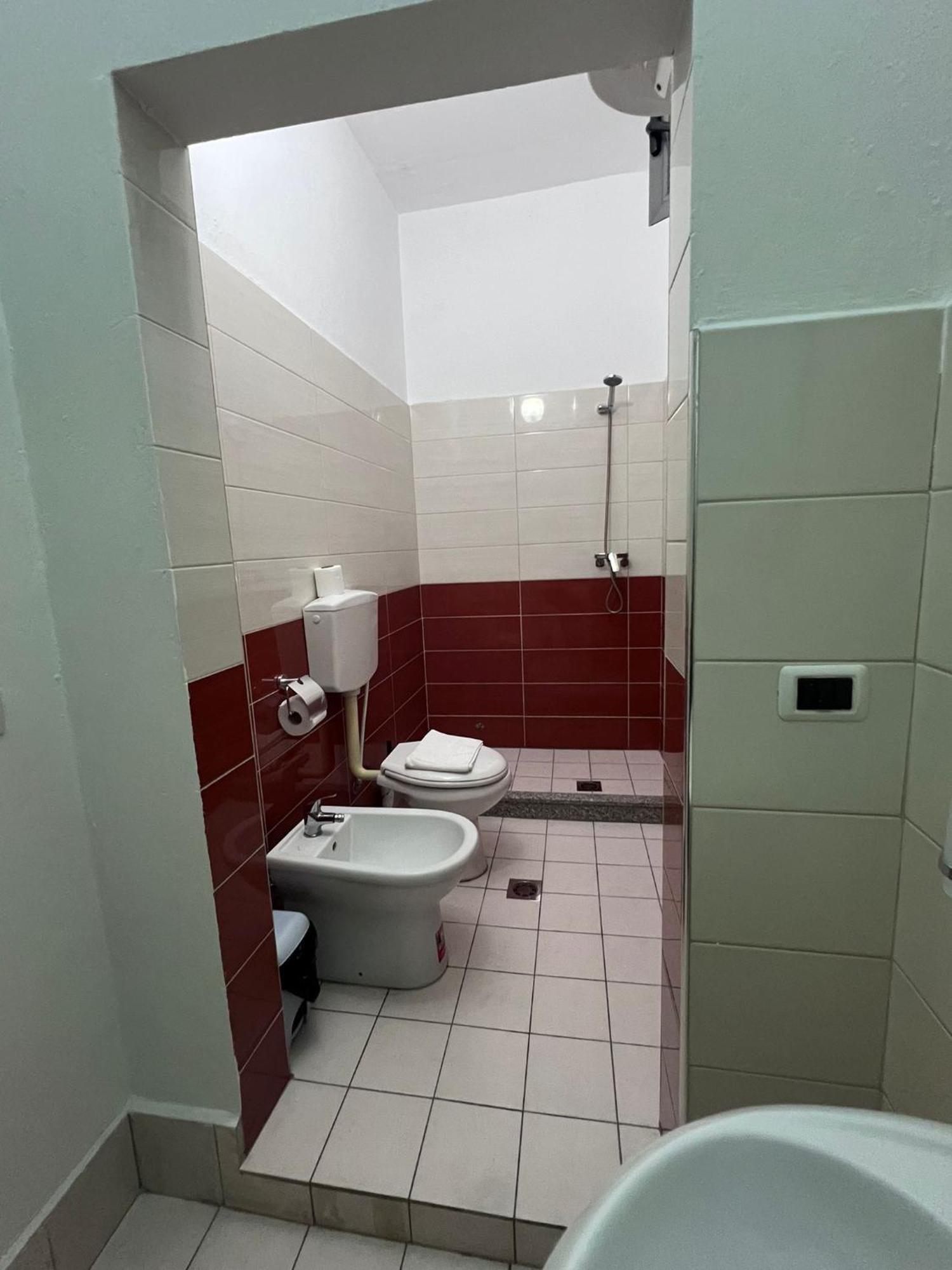 Hostel Internacional Grile Экстерьер фото